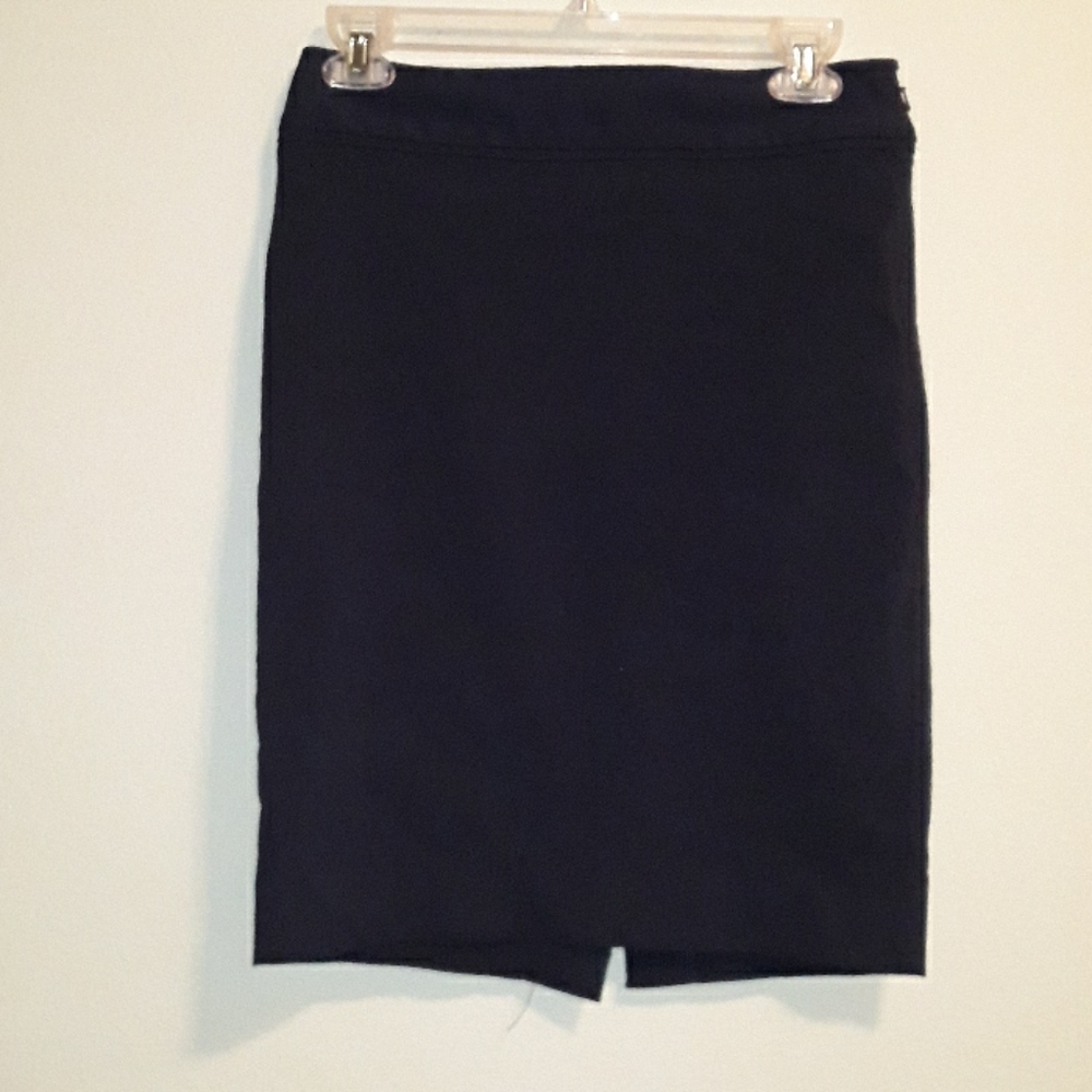 The Limited Exact Stretch Black Skirt - size 2